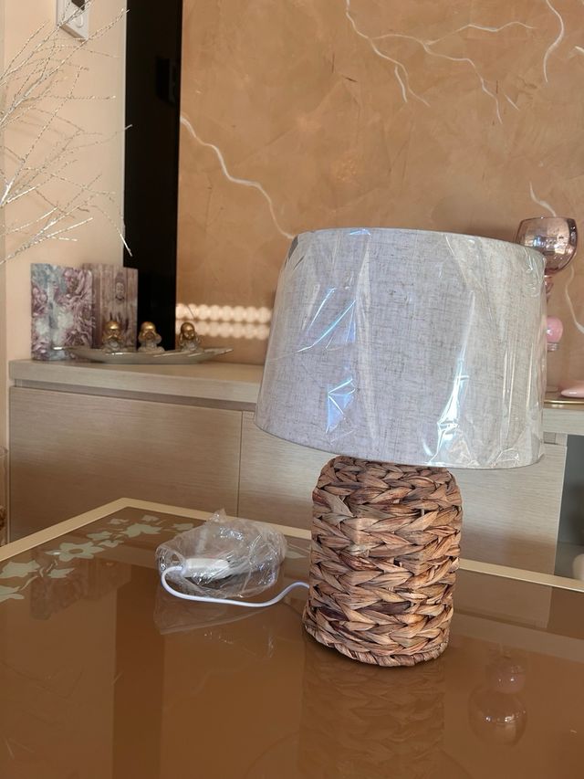 Lampara de enéa rustica