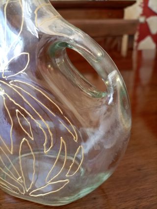 Bottiglia decorata con chiusura ermetica