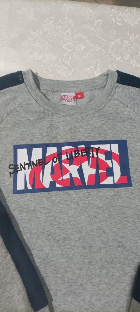 Sudadera Marbel talla 11-12