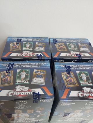 Lote de 4 Cajas Fútbol Femenino Topps Chrome 22-23