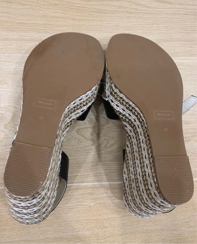 Sandali zeppa Dune London