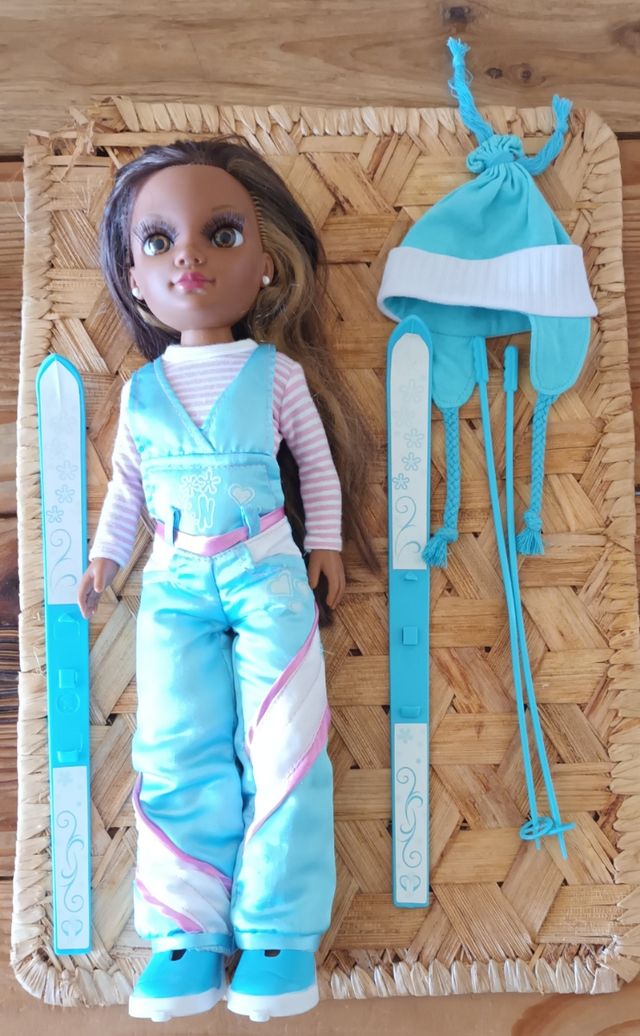 NANCY ESQUIADORA MULATA.