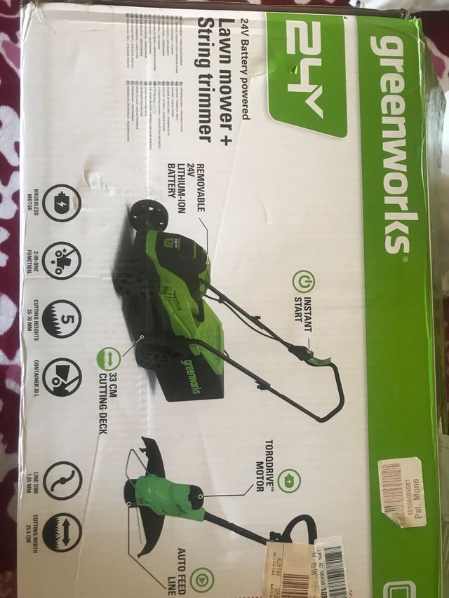 Kit Corta Cesped Jardin Greenworks a bateria 24v