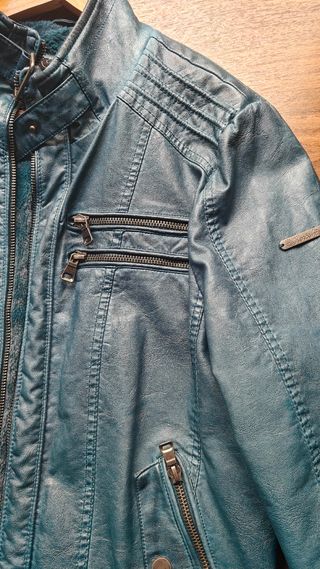Chaqueta cuero verde mujer