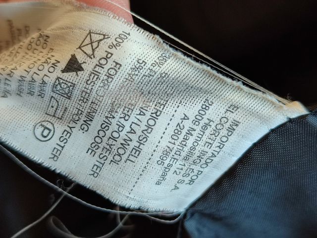 Abrigo Fórmula Joven lana, para mujer, talla 42. C