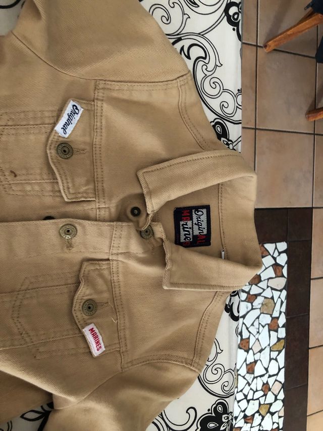 Bellissimo giubbino bambino di jeans