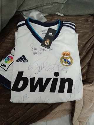 Camiseta Real Madrid autografiada fútbol