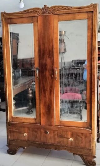 Armario ropero colonial