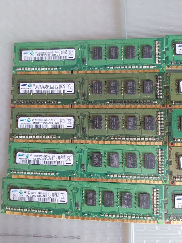 RAM SAMSUNG DDR3 DE 2 GB 1600U