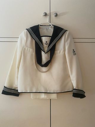 Traje comunión niño 10 años.