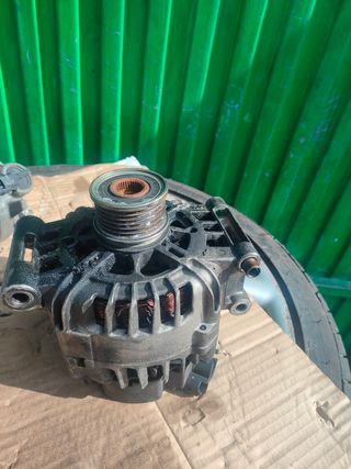 Alternador de Peugeot 308 1.6 vtti 