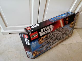 LEGO 75105, Halcón Milenario: CAJA VACIA.