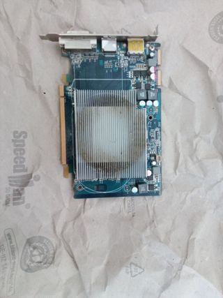 Tarjeta gráfica ATI 5670 1G gddr5