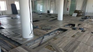 Arreglo de suelo técnico