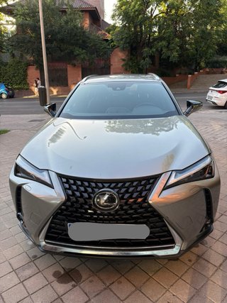 Lexus UX 250h 184 CV (2023)