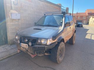 Nissan Terrano II 2002