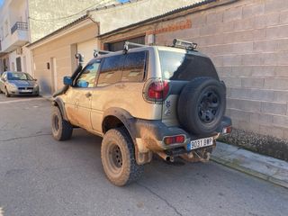 Nissan Terrano II 2002