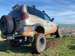 Nissan Terrano II 2002