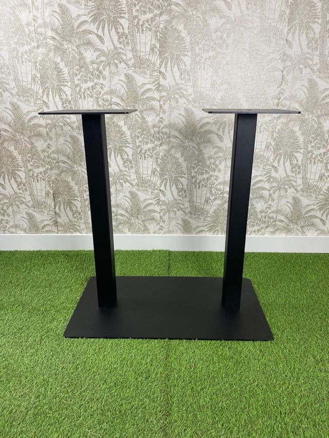 Pie doble para mesa de hosteleria