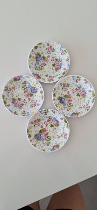 N.4 Tazzine Royal Porcelain con piattino