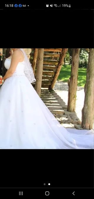Vestido novia con can can