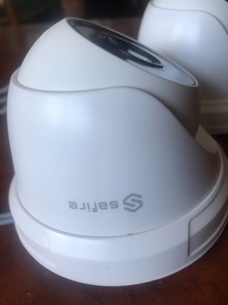 2 Camaras CCTV Safire 2 mp Interior