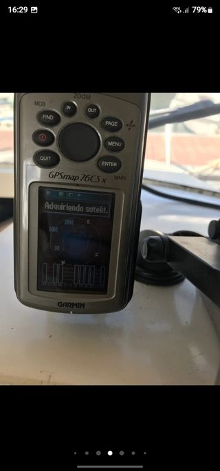Barco Río cabin fish 600