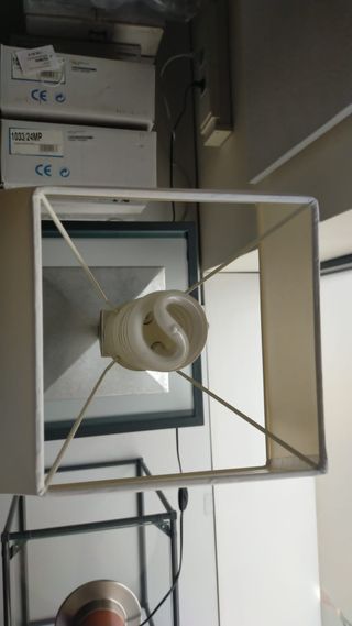 Lámpara sobremesa plata vieja