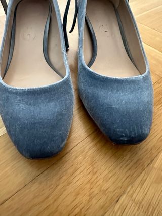 Zapato tercipelo mango