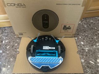 Robot aspirador y fregasuelo Cecotec Conga 1390