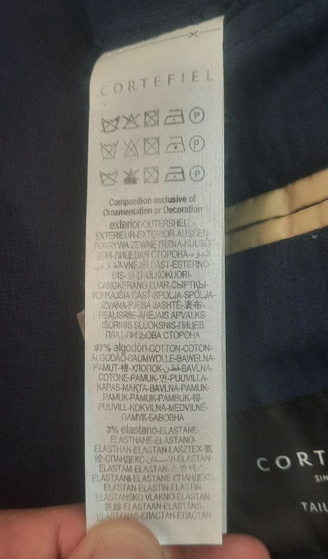 Americana azul marino talla 50-52.