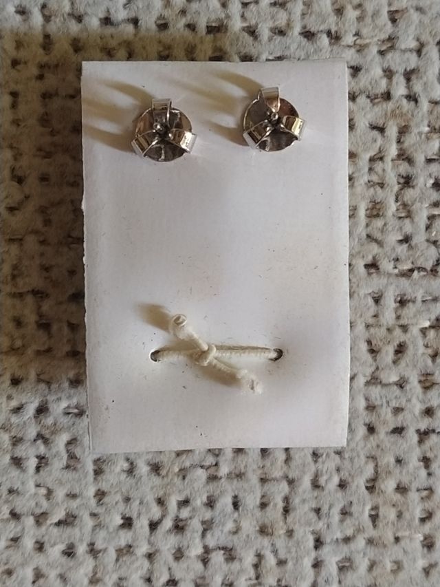 Juego de anillo y pendientes