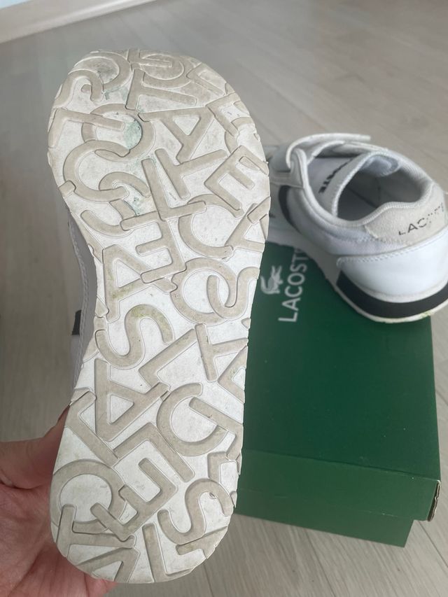 Sapatilhas infantis Lacoste