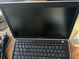 Dell Latitude E6220 12"