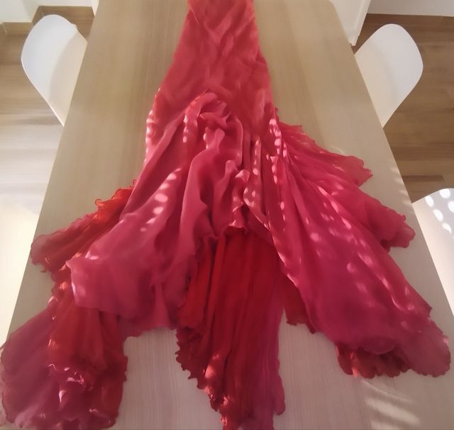 Vestido Victorio & Lucchino rojo talla S.