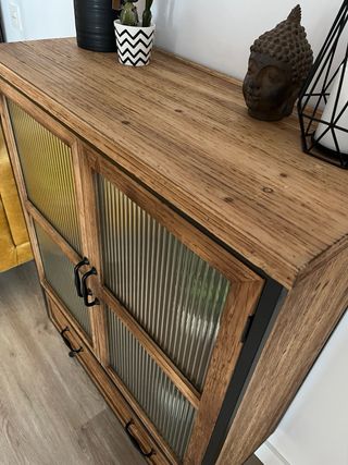 Mueble de diseño Gato Pretto (edición limitada)