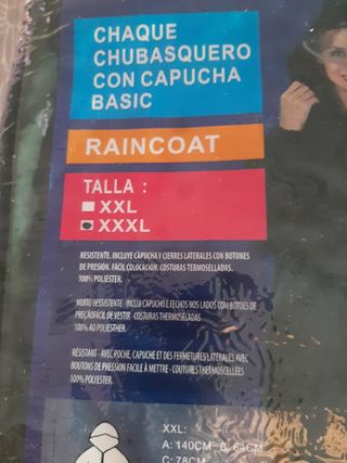 Chubasquero largo con capucha