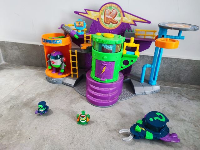 Laboratorio Superthing