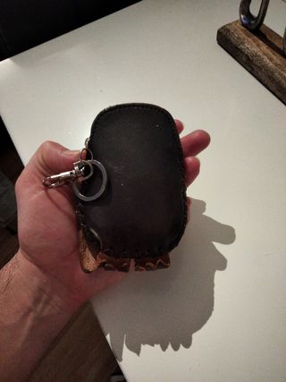 Cartera cuero forma de buho