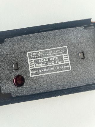 Cámara antigua Kodak Brownie Six 20