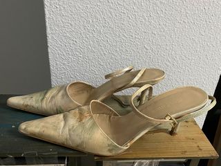 Zapatos verdes con tacón cómodo 