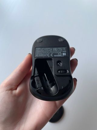 Logitech M185 Ratón Inalámbrico 1000DPI gris