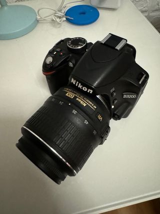Camara Nikon D3200