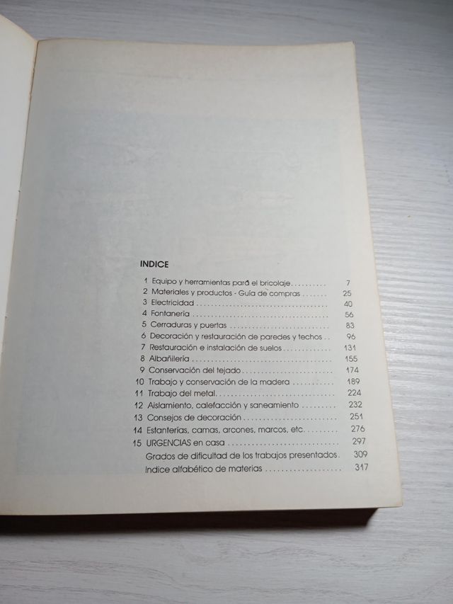 📖🪛🔩 Enciclopedia del Bricolaje 🔩🪛📖