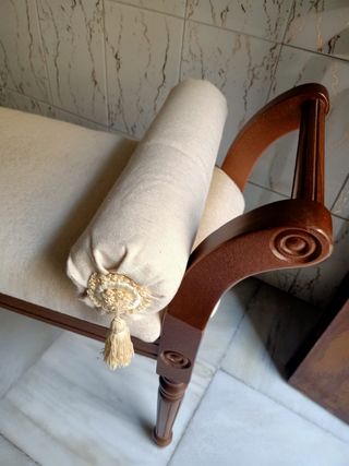 Banco pie de cama