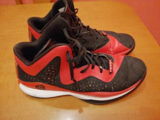 Zapatillas para baloncesto. Adidas Derrick Rose