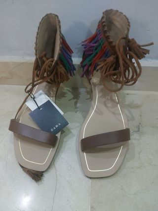 Sandalia plana piel