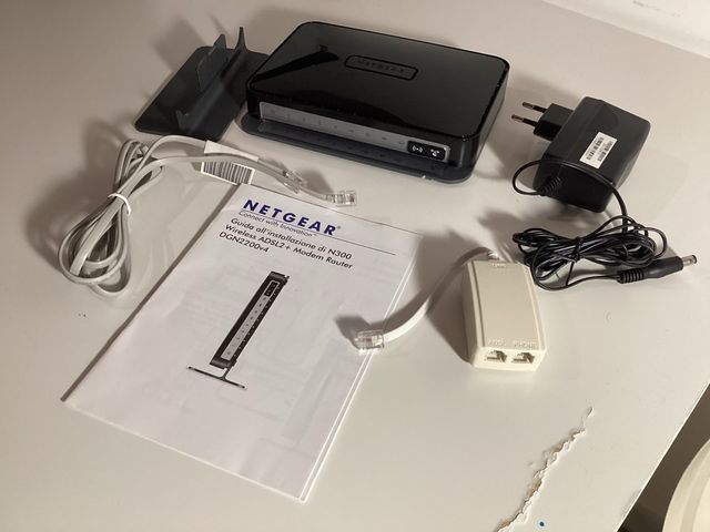  MODEM NETGEAR N300 COMPLETO PRATICAMENTE NUOVO