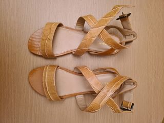 Sandali pelle color senape Marella n. 37 (m