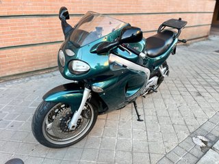 Triumph 955i ST Sprint